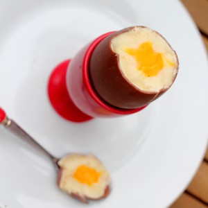 how to make your own creme eggs