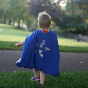 sparkly superhero cape DIY